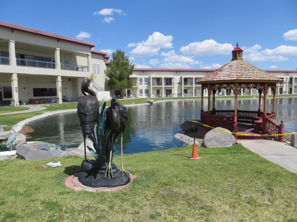 Longstreet Inn & Casino Amargosa Valley Exterior photo