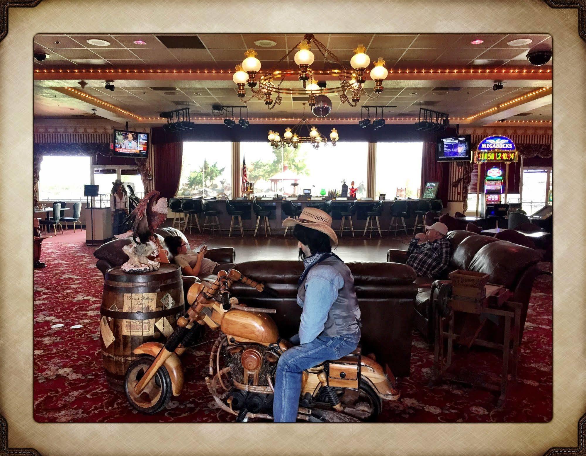 Longstreet Inn & Casino Amargosa Valley Exterior photo